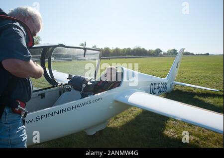 Flugsport, Segelfliegen - deltaplano e parapendio Foto Stock