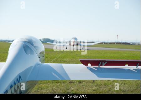 Flugsport, Segelfliegen - deltaplano e parapendio Foto Stock