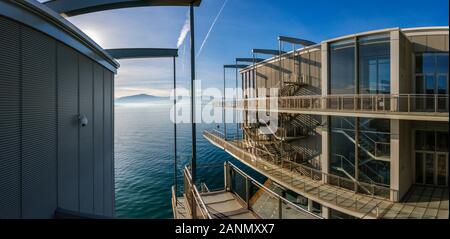 Botín centro moderno museo di arte e cultura. Botín Foundation, architetto Renzo Piano. Santander, Mare Cantabrico. Cantabria Spagna del nord. Europa Foto Stock