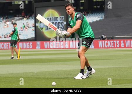 MCG, Melbourne, Victoria, Australia. Xviii gen, 2020 MCG, Melbourne, Victoria, Australia. 18 gennaio, 2020. KFC Big Bash league(BBL) corrispondono a 41 - Melbourne stelle uomini la riproduzione del Perth Scorchers uomini - Stelle battitore/Bowler Marcus Stoinis Pre Game-Melbourne stelle vinte da dieci corse.- credito Immagine: Brett keating/Alamy Live News Foto Stock