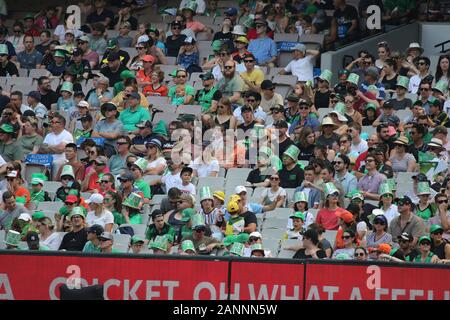 MCG, Melbourne, Victoria, Australia. Xviii gen, 2020 MCG , Melbourne, Victoria, Australia 18 Gennaio 2020 - KFC Big Bash league(BBL) corrispondono a 41 - Melbourne stelle uomini la riproduzione del Perth Scorchers uomini - Una folla immensa ha partecipato a guardare le stelle di Melbourne vincere da dieci corse.- credito immagine Brett Keating - Alamy Live News. Foto Stock