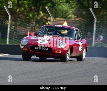 Adam Bagnall, Jaguar E-Type S2 FHC, HSCC 70's Road Sport Championship, produzione vetture Sport e GT, corse, racing cars, HSCC leggende di marche Hat Foto Stock