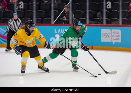 Jessie Taylor (15) del team GB compete nel torneo femminile di hockey su ghiaccio di Losanna 2020 NOC 3 il 3° turno preliminare del 10th gennaio 2020 Foto Stock