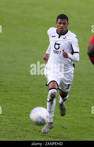Swansea, Regno Unito. 18 gennaio, 2020. Swansea, Regno Unito. 18 gennaio, 2020. Rhian Brewster di Swansea City in azione. EFL Skybet partita in campionato, Swansea City v Wigan Athletic al Liberty Stadium di Swansea, Galles del Sud sabato 18 gennaio 2020. Questa immagine può essere utilizzata solo per scopi editoriali. Solo uso editoriale, è richiesta una licenza per uso commerciale. Nessun uso in scommesse, giochi o un singolo giocatore/club/league pubblicazioni. pic da Andrew Orchard/Andrew Orchard fotografia sportiva/Alamy Live news Credito: Andrew Orchard fotografia sportiva/Alamy Live News Foto Stock