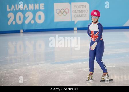 Olivia Weedon del Team GB (17) di Twickenham in gara nel pattinaggio di velocità a breve distanza femminile 1000m durante i Giochi Olimpici Giovanili di Losanna 2020. Foto Stock