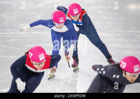 Olivia Weedon del Team GB (17) di Twickenham in gara nel pattinaggio di velocità a breve distanza femminile 1000m durante i Giochi Olimpici Giovanili di Losanna 2020. Foto Stock