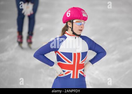 Olivia Weedon del Team GB (17) di Twickenham in gara nel pattinaggio di velocità a breve distanza femminile 1000m durante i Giochi Olimpici Giovanili di Losanna 2020. Foto Stock