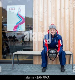 Team GBs Mani Cooper (16) durante la formazione Combinata nordica ai Giochi Olimpici Giovanili di Losanna 2020 il 17h gennaio 2020 presso Les Tuffes in Francia Foto Stock