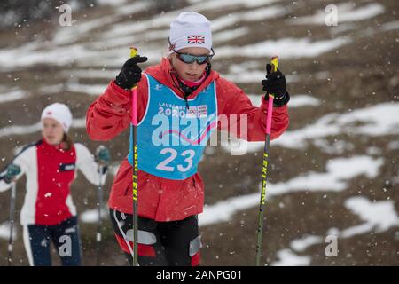 Team GBs Mani Cooper (16) durante la formazione Combinata nordica ai Giochi Olimpici Giovanili di Losanna 2020 il 17h gennaio 2020 presso Les Tuffes in Francia Foto Stock