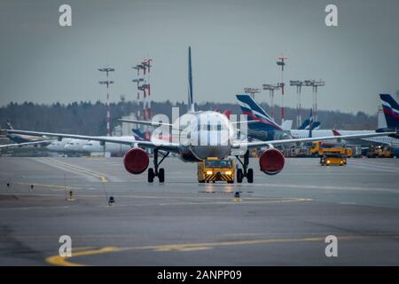 Ottobre 29, 2019, Mosca, Russia. Piano - Aeroflot Russian Airlines presso l'aeroporto di Sheremetyevo di Mosca. Foto Stock