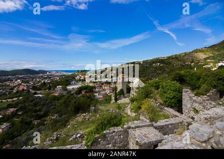 Stari Bar (Old Bar), il Montenegro, la vista diversa della città antica fortezza, un museo a cielo aperto e la medievale più grande sito archeologico Foto Stock