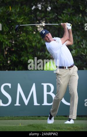 Singapore. Xix gen, 2020. Matt Kuchar (USA), Jan 19, 2020 - Golf: tees off sul quarto foro durante il round finale di SMBC Singapore Open 2020 Credit: Haruhiko Otsuka/AFLO/Alamy Live News Credito: Aflo Co. Ltd./Alamy Live News Foto Stock