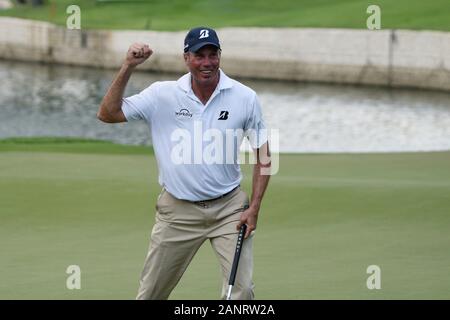 Singapore. Xix gen, 2020. Matt Kuchar degli Stati Uniti celebra dopo aver vinto il SMBC Singapore Open svoltasi a Singapore il Sentosa Golf Club il Jan 19, 2020. Credito: Quindi Chih Wey/Xinhua/Alamy Live News Foto Stock