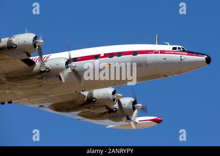 Lockheed C-121C Super Constellation vintage aeromobili jet di linea VH-EAG azionati dai velivoli storici il restauro della società. Foto Stock