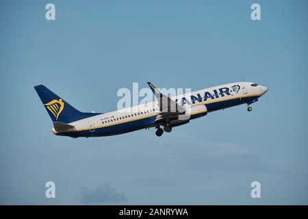 Ryanair Boeing 737-800 (EI-apparecchio). Málaga, Spagna. Foto Stock