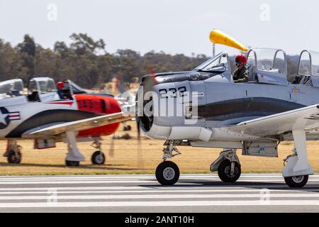 North American T-28B Trojan aeromobile precedentemente utilizzato da per il pilota di formazione dalla Marina degli Stati Uniti. Foto Stock