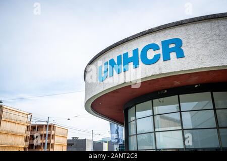 Ginevra Svizzera , 3 gennaio 2020 : UNHCR segno sulla costruzione della sede centrale di Alto Commissario delle Nazioni Unite per i rifugiati agenzia in Ginevra Svizzera Foto Stock