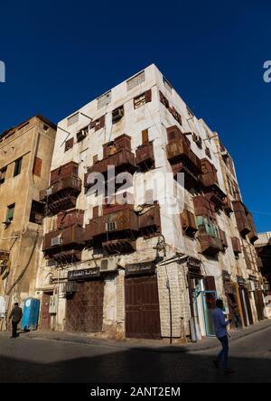 Casa storica con mashrabiyas in legno di al-Balad trimestre, Mecca provincia, Jeddah, Arabia Saudita Foto Stock