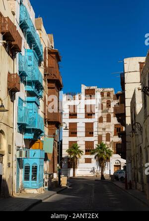 Casa storica con mashrabiyas in legno di al-Balad trimestre, Mecca provincia, Jeddah, Arabia Saudita Foto Stock