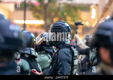 Hong Kong, Cina. Xix gen, 2020. Hong Kong protesta - Universal assedio su comunisti al Rally di carta giardino, Centrale di Hong Kong. Credito: David Ogg/Alamy Live News Foto Stock