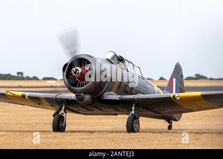 Commonwealth Aircraft Corporation CA-16 Wirraway VH-CAC un australiano ha progettato e costruito il trainer aeromobili utilizzati dalla Royal Australian Air Force (RAAF Foto Stock