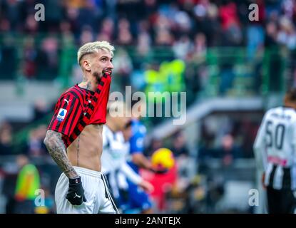 Milano, Italia. Xix gen, 2020. samu castillejo del Milan durante il Milan vs Udinese, italiano di calcio di Serie A del campionato Gli uomini in Italia, a Milano, 19 gennaio 2020 Credit: Indipendente Agenzia fotografica/Alamy Live News Foto Stock