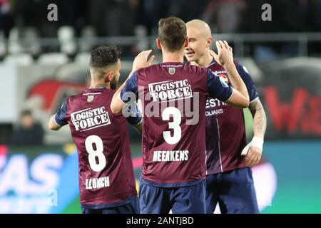 18 gennaio 2020: L'Aia, Paesi Bassi - 18 gennaio 2020: Willem II squad mostrato durante il 2019/20 attrezzatura di Eredivisie tra AZ Alkmaar e Willem II A AFAS Stadion. Credito: Federico Guerra Maranesi/ZUMA filo/Alamy Live News Foto Stock