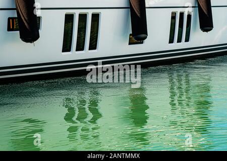 Yacht di lusso, Nelson's Dockyard, English Harbour, Antigua Foto Stock