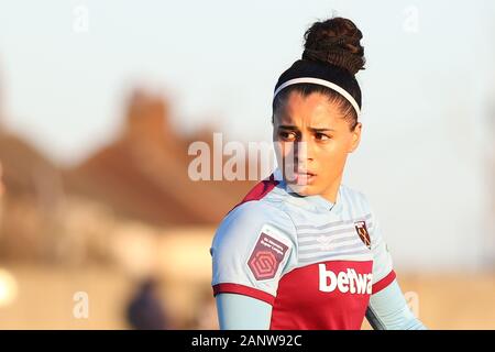 Romford, Regno Unito. 19 gen 2020. Jacynta Galabadaarachchi del West Ham United per le donne durante la Barclaycard FA DONNA Super League match tra il West Ham United e Brighton e Hove Albion al Rush Green Stadium, Romford, Londra domenica 19 gennaio 2020. (Credit: Jacques Feeney | MI News) Credito: MI News & Sport /Alamy Live News Foto Stock