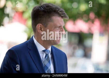 Czestochowa, Polonia -19 giugno 2017: la visita di Ryszard Petru (leader della moderna/Nowoczesna) nell Arcidiocesi di Czestochowa collegato con l'apertura del moderno Foto Stock