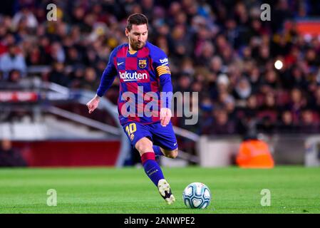 Barcellona, Spagna. Xix gen, 2019. Messi gioca durante la Liga match tra FC Barcelona e Granada CF allo stadio Camp Nou a Barcellona, Spagna. Credito: Christian Bertrand/Alamy Live News Foto Stock