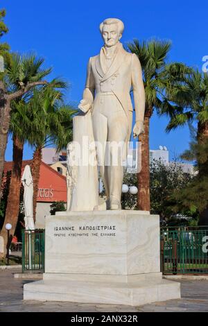 Statua del primo capo di stato della Grecia indipendente, conte Ioannis Antonios Kapodistrias (1776-1831) a Nafplio, Grecia Foto Stock