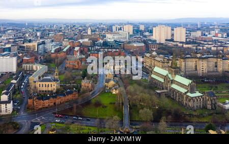 Vista della cattedrale di Glasgow e city Glasgow, Scotland, Regno Unito Foto Stock