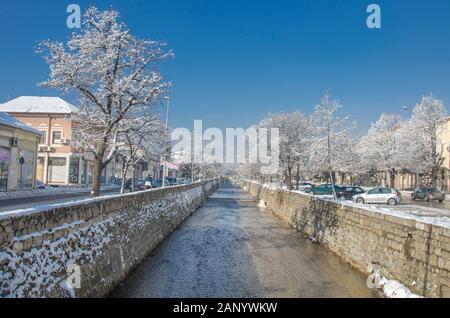 Bitola, Macedonia - Fiume Dragor (Драгор) Foto Stock