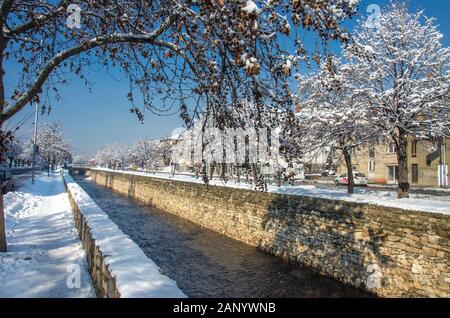 Bitola, Macedonia - Fiume Dragor (Драгор) Foto Stock