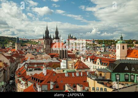 Pomeriggio autunnale in Prague Old Town. Foto Stock