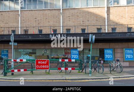 Bournemouth Dorset, Regno Unito. Il 20 gennaio 2020. Beales Department Store chiamate in amministratori. Fondato nel 1881 il negozio è stato trading per 140 anni. Credito: Carolyn Jenkins/Alamy Live News Foto Stock