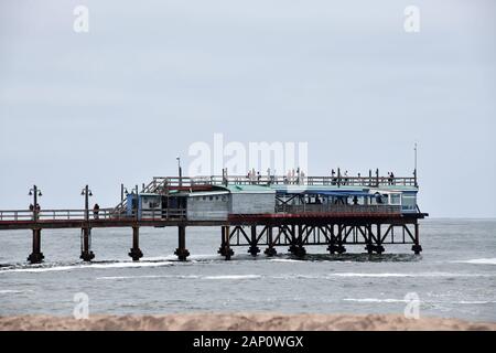 Swakopmund, Namibia. 02Mar, 2019. Piattaforma di visualizzazione e il cafe al termine dell'Seebruecke in Swakopmund, presa su 02.03.2019. Credito: Matthias Toedt/dpa-Zentralbild/ZB/Picture Alliance | in tutto il mondo di utilizzo/dpa/Alamy Live News Foto Stock