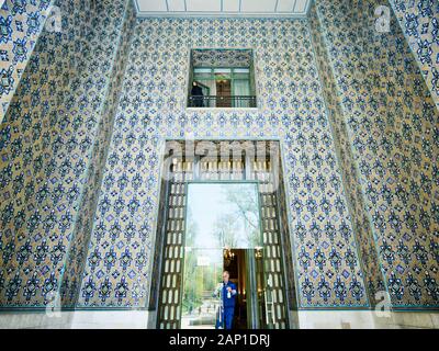 Il Niavaran palace complesso nel nord della capitale iraniana Teheran, adottate il 18 aprile 2017. | Utilizzo di tutto il mondo Foto Stock