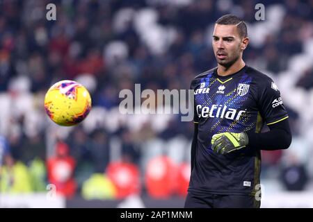 Torino, Italia. 19 gennaio 2020. Campionato italiano A. Juventus FC vs Parma Calcio. Luigi Sepe del Parma Calcio . Foto Stock