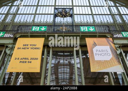Eingangsplakatierung beim Pressebesuch der Fotokunstmesse 'PARIS PHOTO' im Grand Palais. Parigi; 10.11.2019 Foto Stock