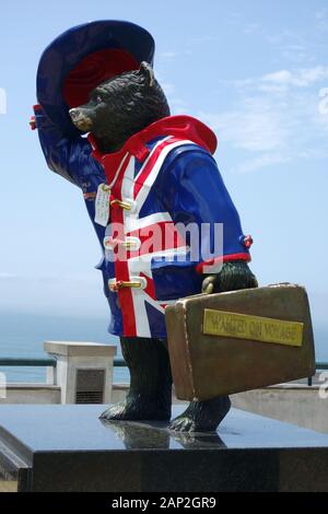 Statua Dell'Orso Di Paddington, Quartiere Di Miraflores, Lima, Perù, Sud America Foto Stock