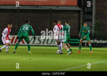 Amsterdam, Paesi Bassi. Xx gen, 2020. AMSTERDAM, 20-01-2020, Sportpark De Toekomst, olandese Tweede Divisie stagione 2019/2020 durante il gioco Jong Ajax - Dordrecht Credito: Pro scatti/Alamy Live News Foto Stock