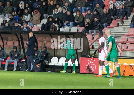 Amsterdam, Paesi Bassi. Xx gen, 2020. AMSTERDAM, 20-01-2020, Sportpark De Toekomst, olandese Eerste Divisie stagione 2019/2020 durante il gioco Jong Ajax - Dordrecht Credito: Pro scatti/Alamy Live News Foto Stock
