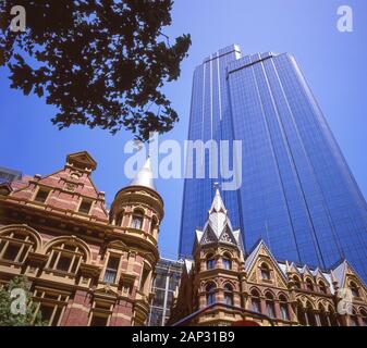 Moderno e in stile neo-gotico, Collins Street, Melbourne, Victoria, Australia Foto Stock