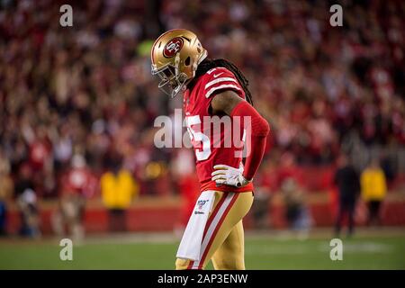 Santa Clara, CA, Stati Uniti d'America. Xix gen, 2020. San Francisco 49ers cornerback Richard Sherman (25) attende durante un timeout durante l'NFC partita di campionato contro il Green Bay Packers alla Levi's Stadium di domenica, Jan 19, 2020 in Santa Clara. Credito: Paolo Kitagaki Jr./ZUMA filo/Alamy Live News Foto Stock