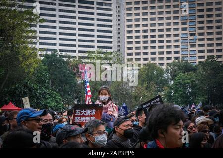 HONG KONG, CINA - 1 gennaio: protesta contro il governo per l anno nuovo giorno, a Hong Kong il 1 gennaio 2020 a Hong Kong, Cina. Foto Stock