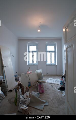 Sanierung einer Altbauwohnung - Ristrutturazione di un vecchio appartamento Foto Stock