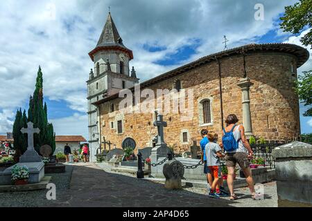 Ainhoa, chiesa di Notre-Dame de l'Assomption Foto Stock