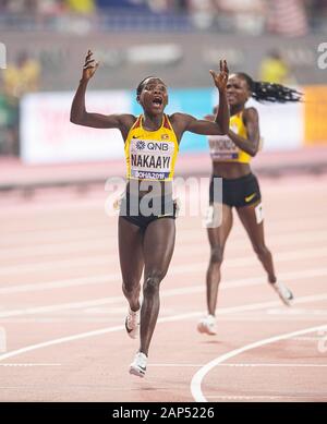 Doha, Katar. Trentesimo Sep, 2019. giubilo vincitore Halimah Nakaayi (UGA/1° posto), Donne 800m Finale, su 30.09.2019 mondiali di atletica 2019 a Doha/Qatar, dal 27.09. - 10.10.2019. Â | Utilizzo di credito in tutto il mondo: dpa/Alamy Live News Foto Stock